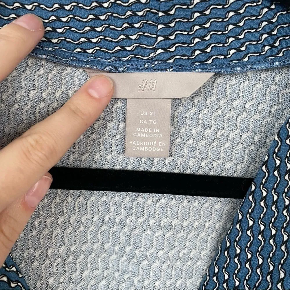 H&M | Patterned Top - Picture 3 of 9